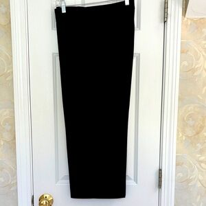 Ann Taylor Wide Leg Cropped Black Pants. EUC